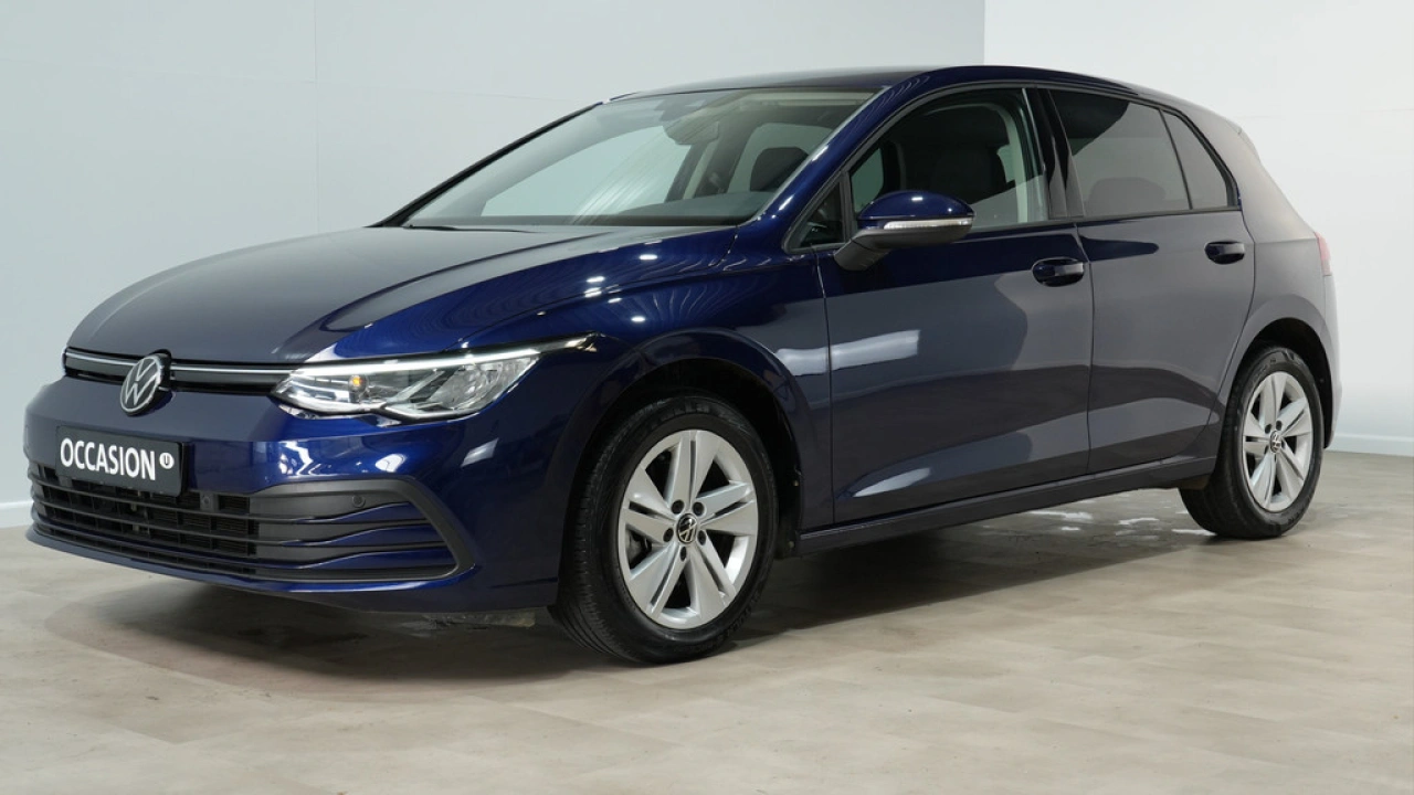 Volkswagen Golf 1.0 eTSI 110pk Life Business