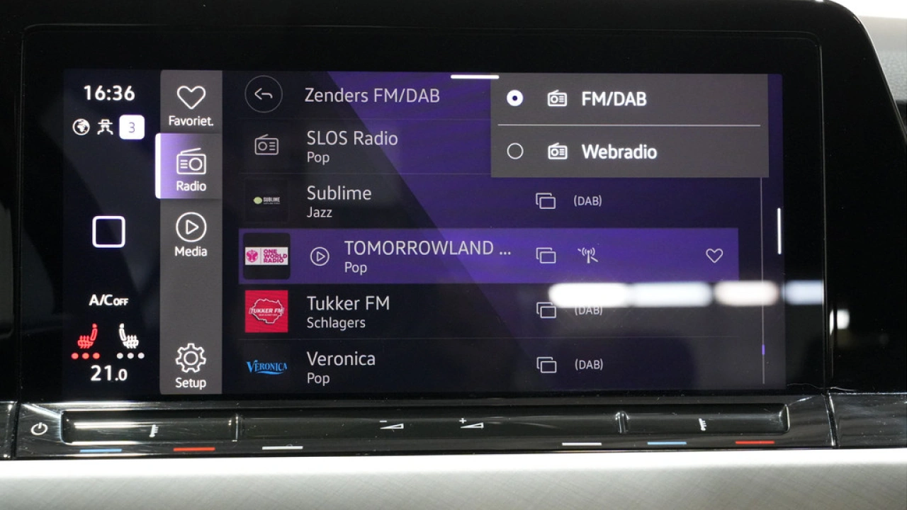 Volkswagen Golf 1.0 eTSI 110pk Life Business