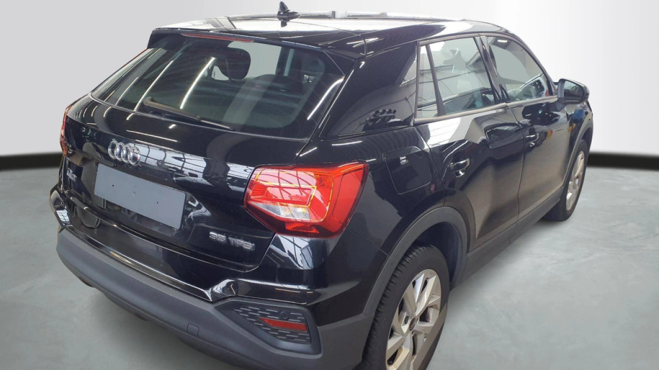 Audi Q2 35 TFSI 150pk Automaat Business Edition