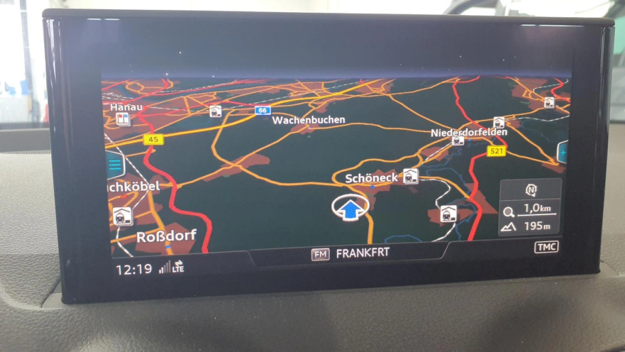 Audi Q2 35 TFSI 150pk Automaat Business Edition