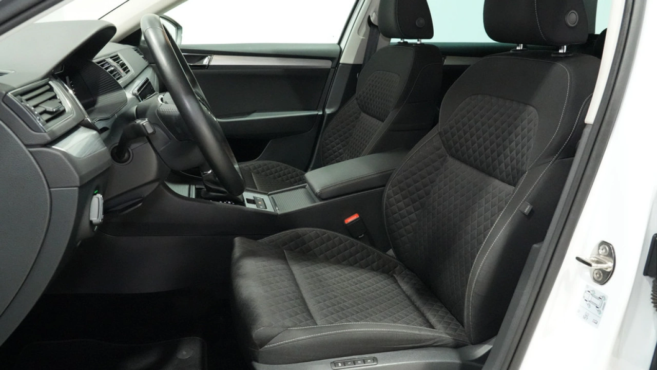 Škoda Superb Combi 1.4 TSI iV 204pk Business Edition Plus