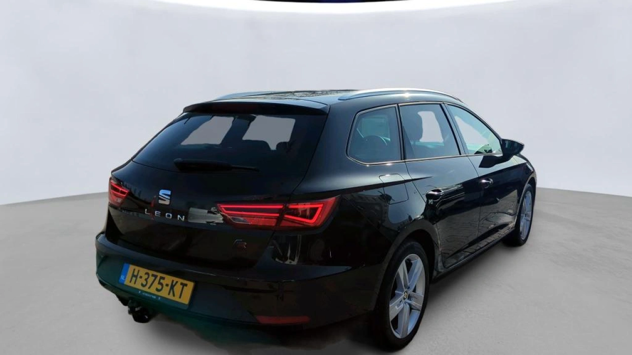 SEAT Leon ST 1.0 TSI FR Ultimate Edition