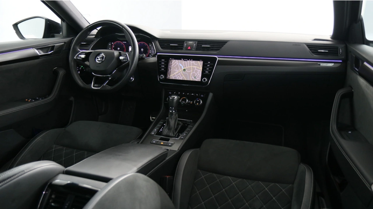 Škoda Superb Combi 1.5 TSI 150pk ACT Sportline Business DSG