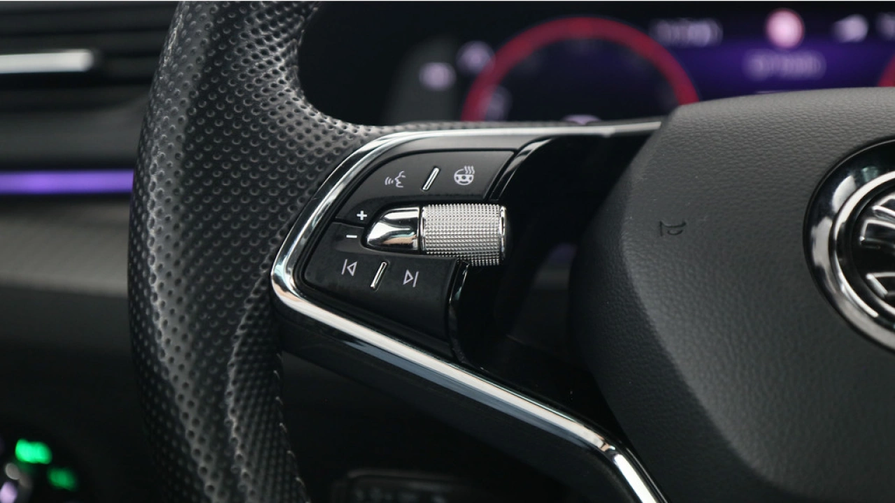 Škoda Superb Combi 1.5 TSI 150pk ACT Sportline Business DSG