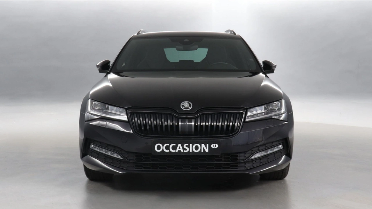 Škoda Superb Combi 1.5 TSI 150pk ACT Sportline Business DSG