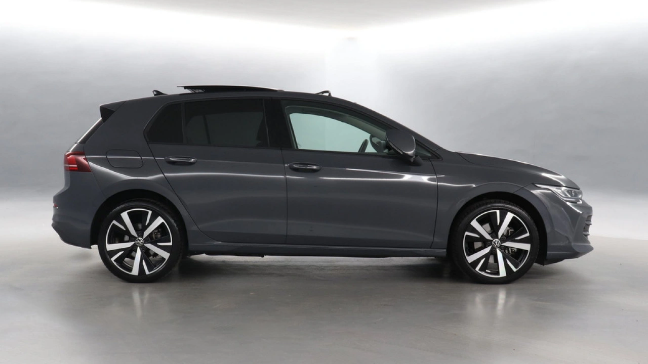 Volkswagen Golf 1.5 eHybrid 204pk Life Edition DSG