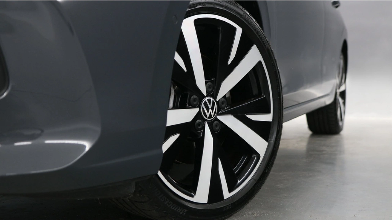 Volkswagen Golf 1.5 eHybrid 204pk Life Edition DSG