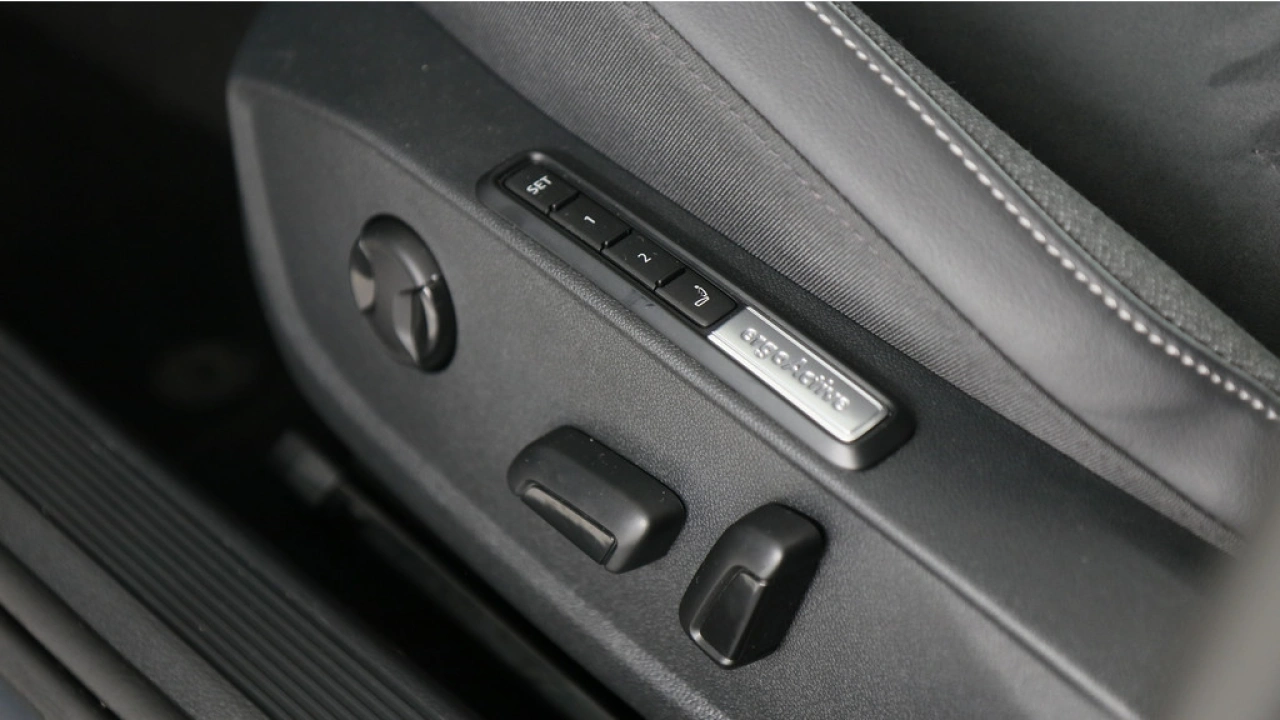 Volkswagen Golf 1.5 eHybrid 204pk Life Edition DSG