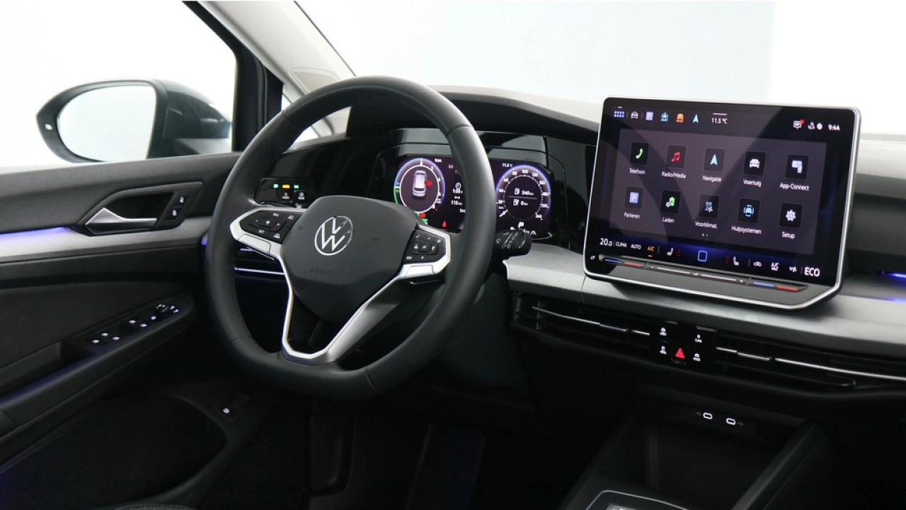 Volkswagen Golf 1.5 eHybrid 204pk Life Edition DSG