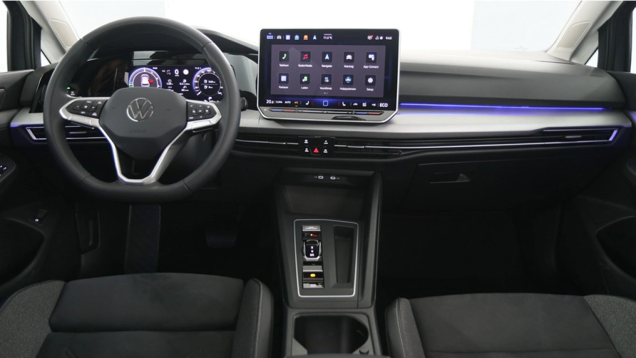 Volkswagen Golf 1.5 eHybrid 204pk Life Edition DSG