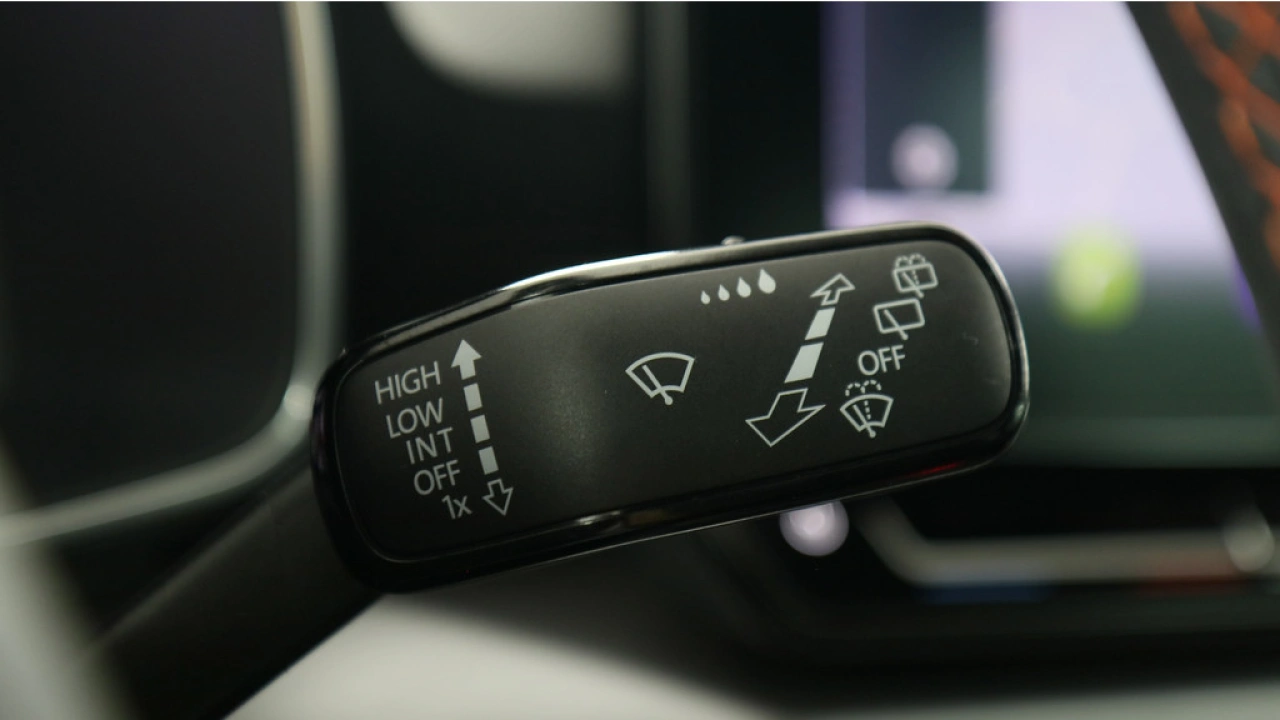 SEAT Leon Sportstourer 1.5 eTSI 150pk FR Business DSG