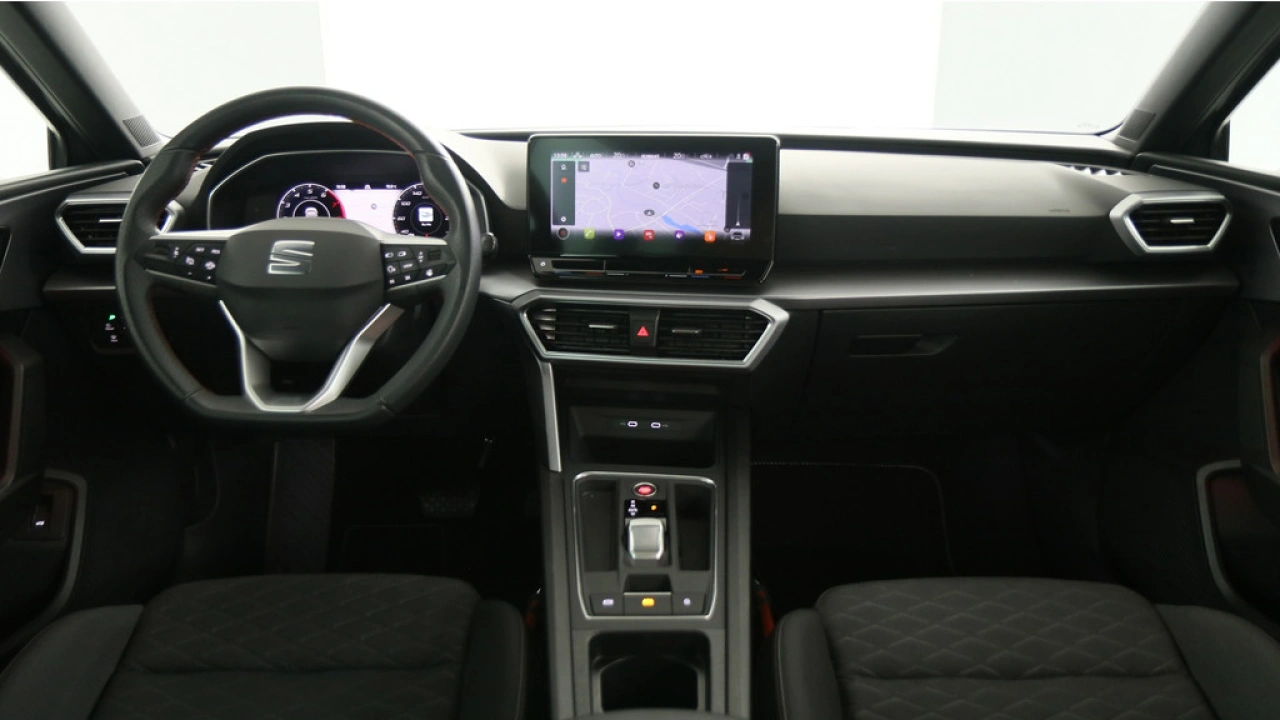 SEAT Leon Sportstourer 1.5 eTSI 150pk FR Business DSG