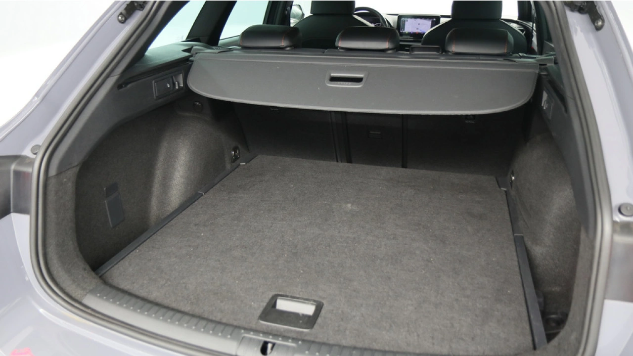 SEAT Leon Sportstourer 1.5 eTSI 150pk FR Business DSG