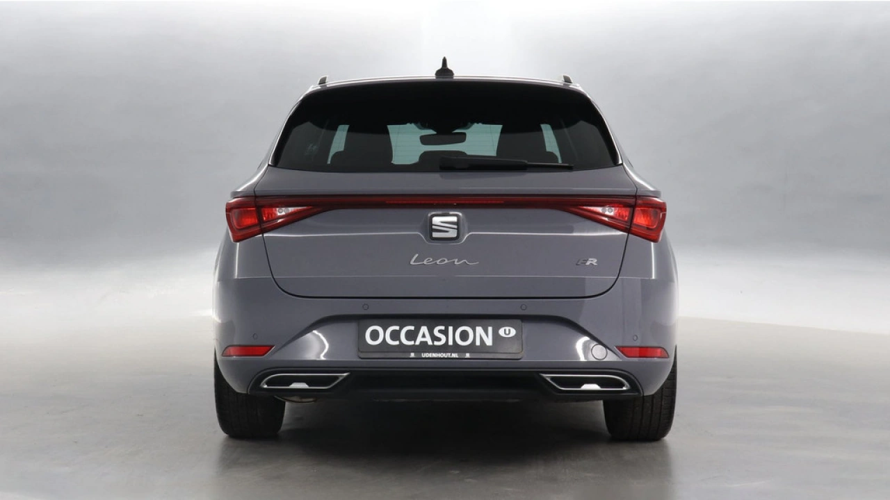 SEAT Leon Sportstourer 1.5 eTSI 150pk FR Business DSG