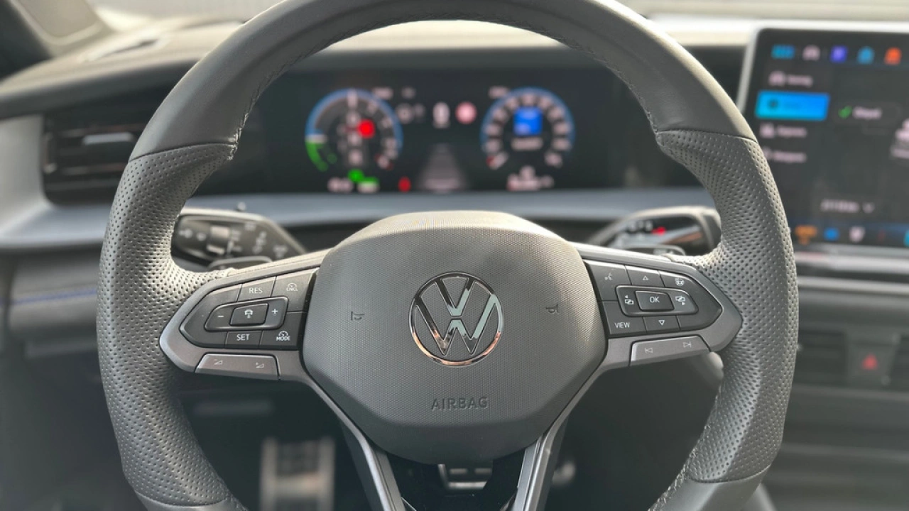 Volkswagen Tayron 1.5 eHybrid 272pk DSG R-Line Edition