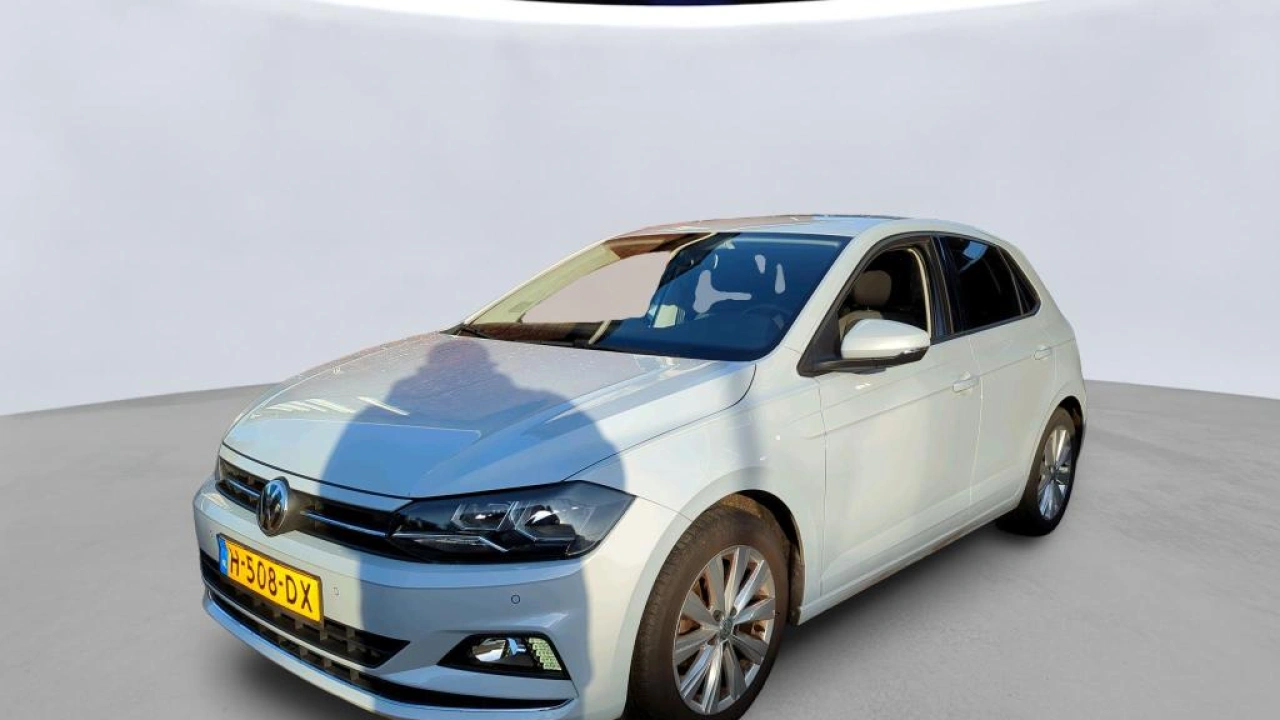 Volkswagen Polo 1.0 TSI 95pk Highline Navigatie Trekhaak