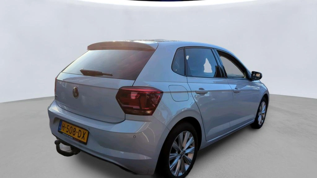 Volkswagen Polo 1.0 TSI 95pk Highline Navigatie Trekhaak