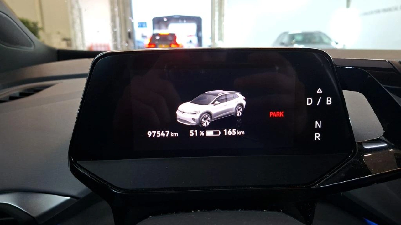 Volkswagen ID.4 First 77 kWh 204pk Navigatie Trekhaak