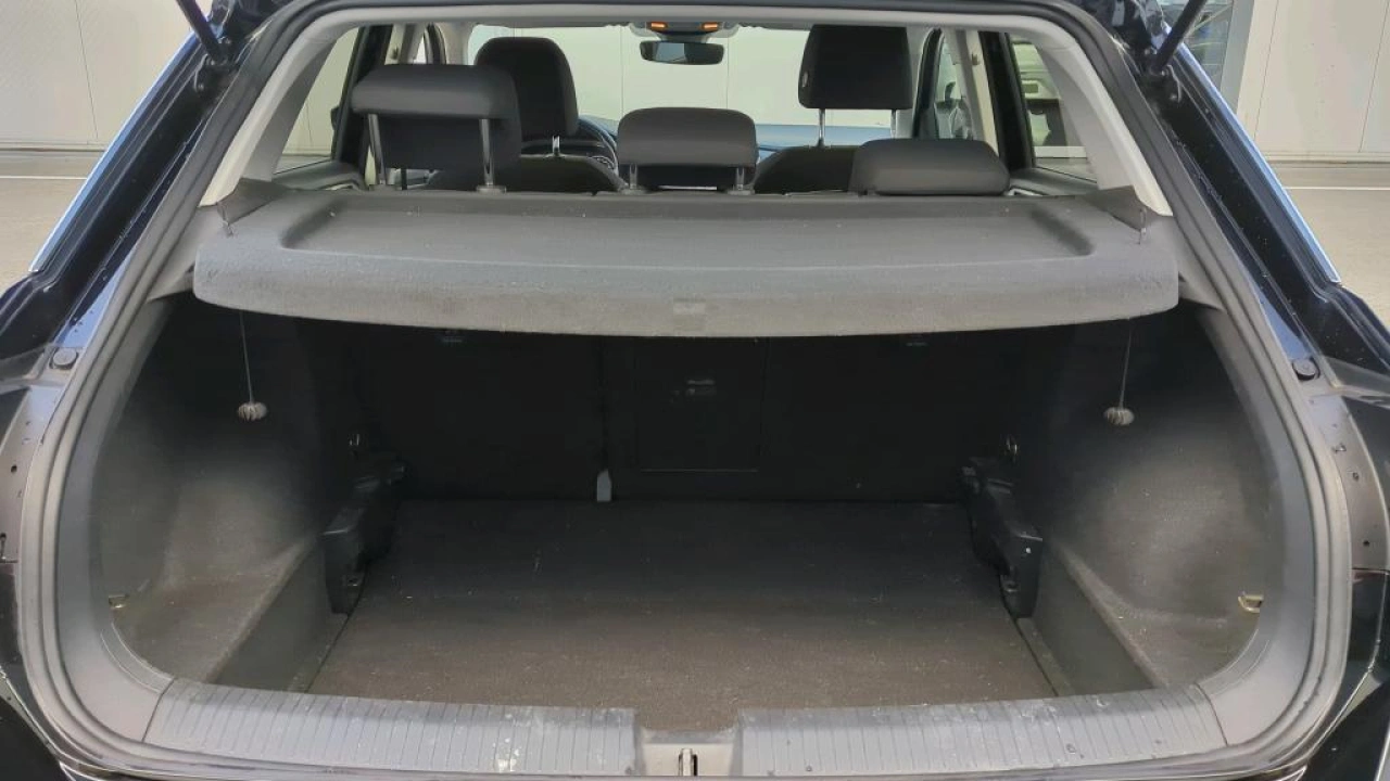 Volkswagen T-Roc 1.0 TSI 110pk Style Navigatie climatronic