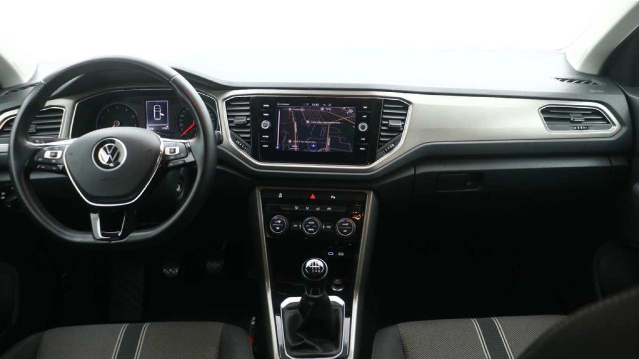 Volkswagen T-Roc 1.0 TSI 110pk Style Navigatie climatronic
