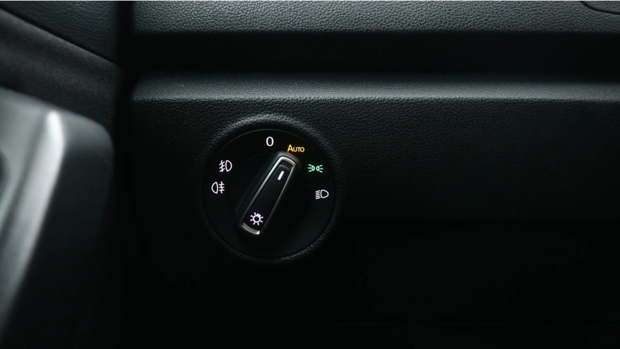 Volkswagen T-Roc 1.0 TSI 110pk Style Navigatie climatronic