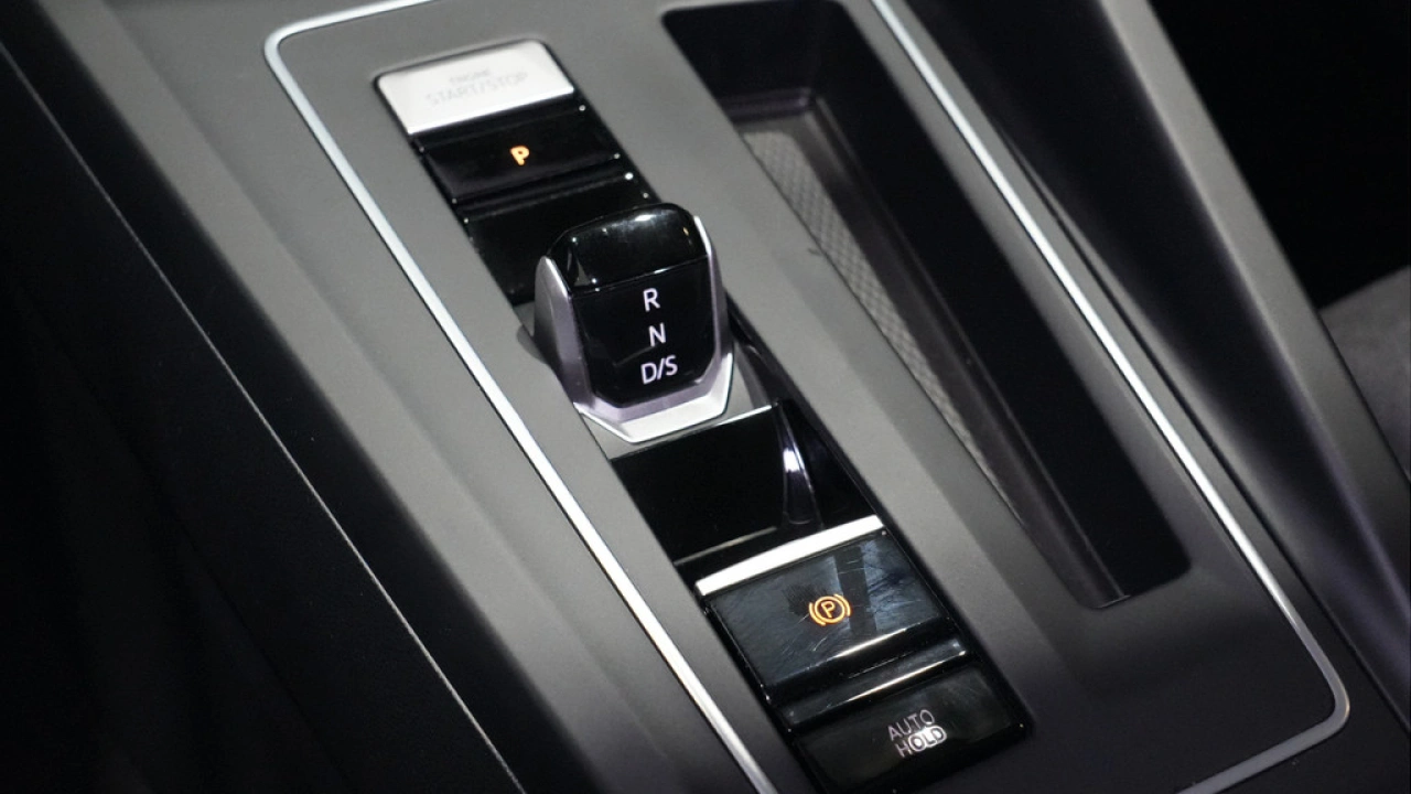 Volkswagen Golf 1.5 eHybrid 204pk Life Edition