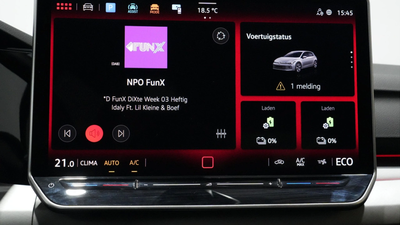 Volkswagen Golf 1.5 eHybrid 204pk Life Edition