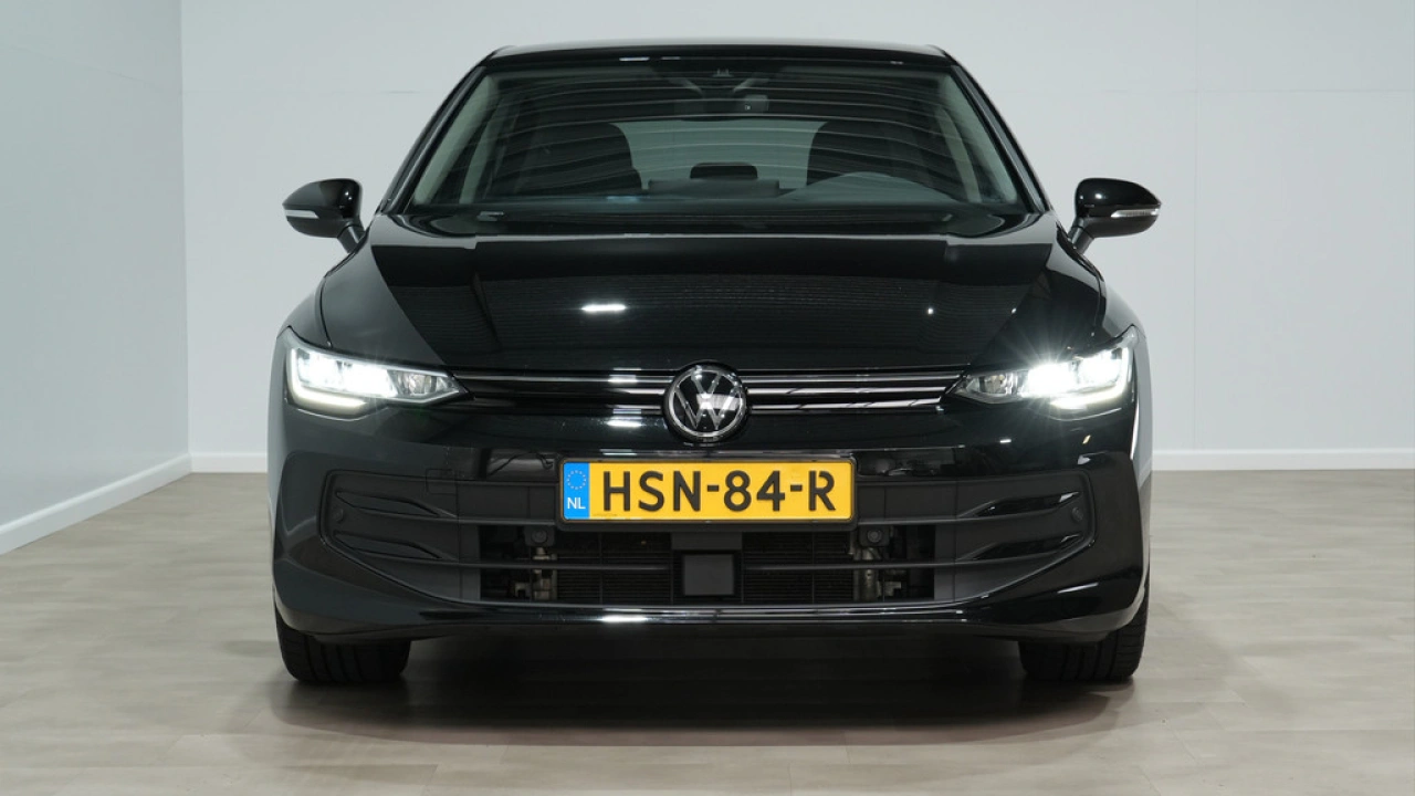 Volkswagen Golf 1.5 eHybrid 204pk Life Edition