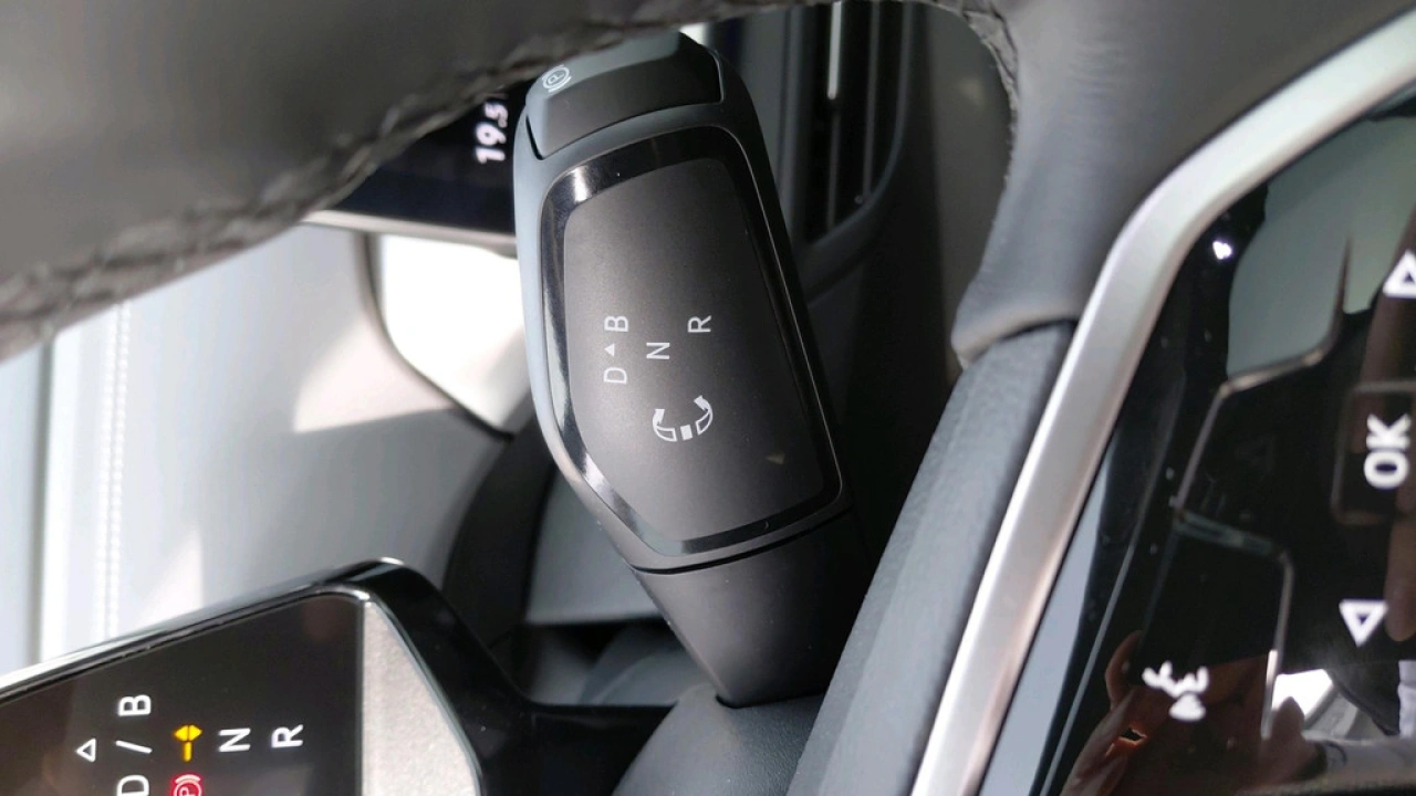 Volkswagen ID.4 Pro Limited Edition Plus 77 kWh | Trekhaak | Panoramadak |