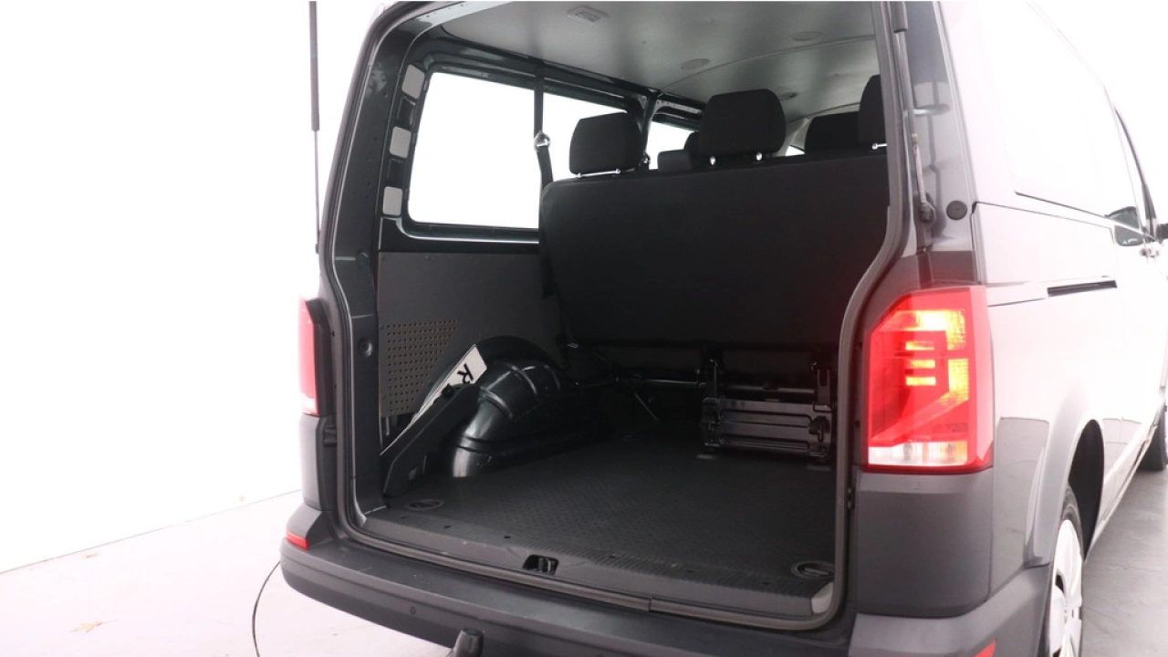 Volkswagen Transporter Kombi L2H1 2.0 TDI 150pk DSG