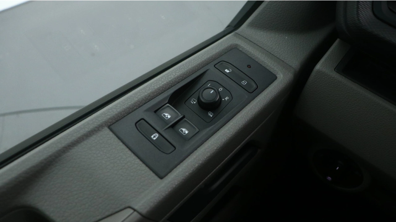 Volkswagen Transporter Kombi L2H1 2.0 TDI 150pk DSG