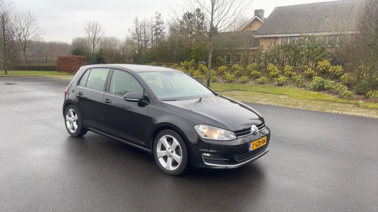 Volkswagen Golf 1.4 TSI 122pk Highline DSG