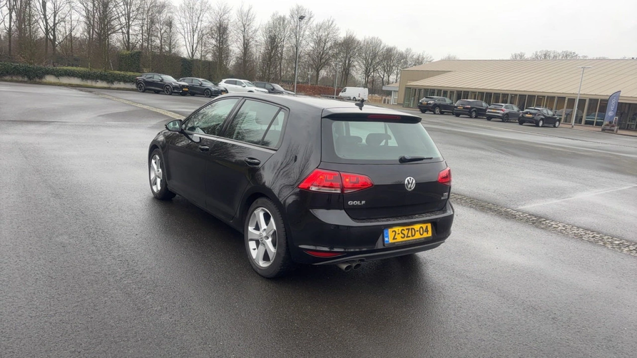 Volkswagen Golf 1.4 TSI 122pk Highline DSG