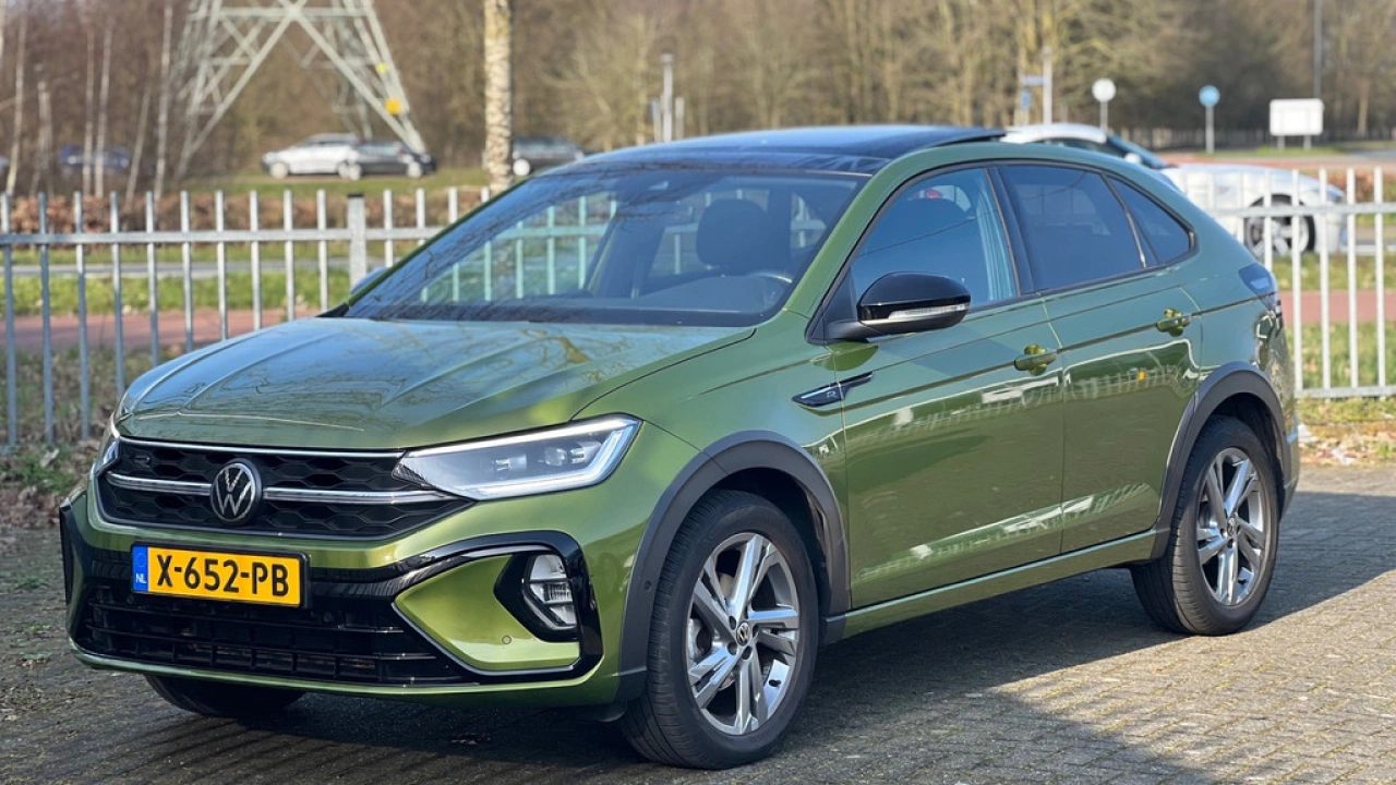 Volkswagen Taigo 1.0 TSI 110pk DSG R-Line Business Panoramadak