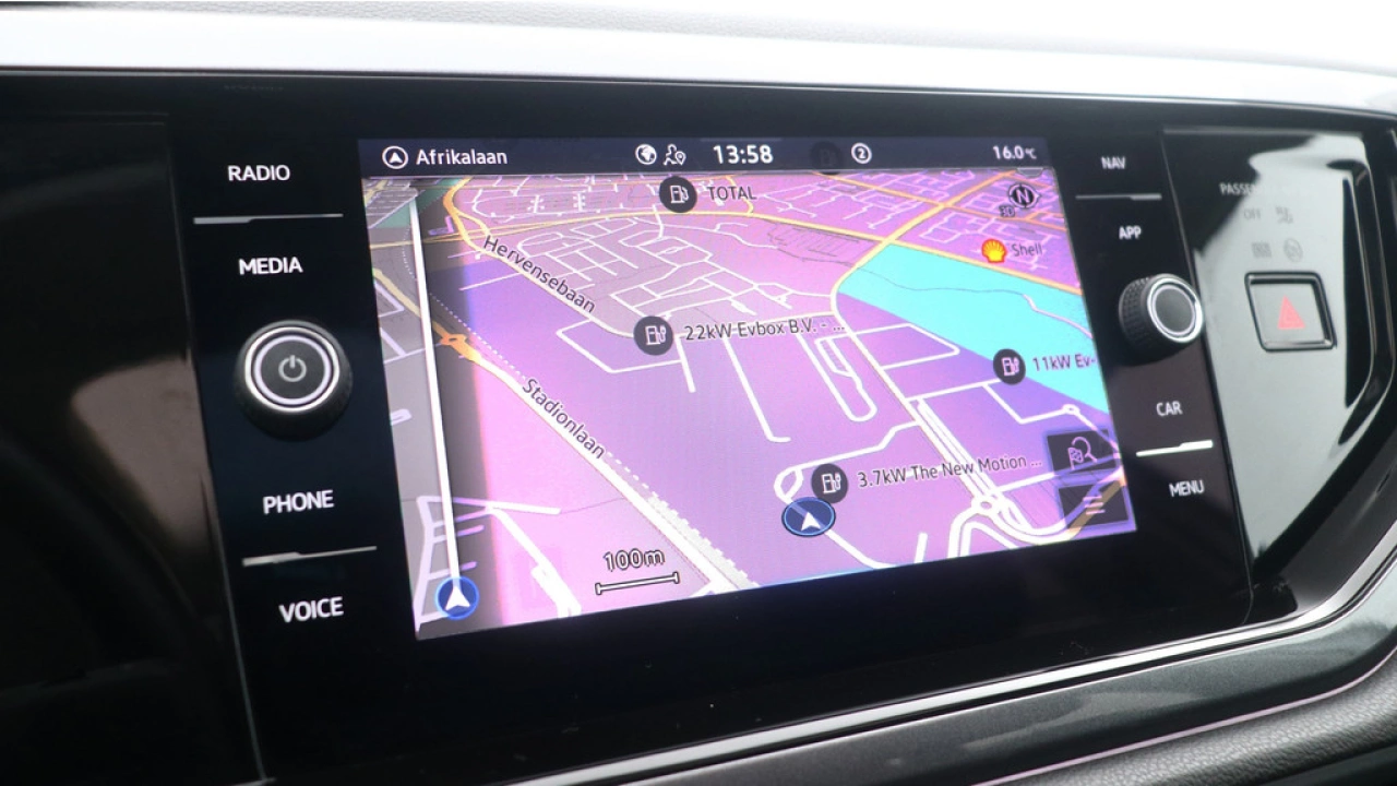 Volkswagen Taigo 1.0 TSI 110pk Style | Panoramadak | LED Matrix | Navigatie |