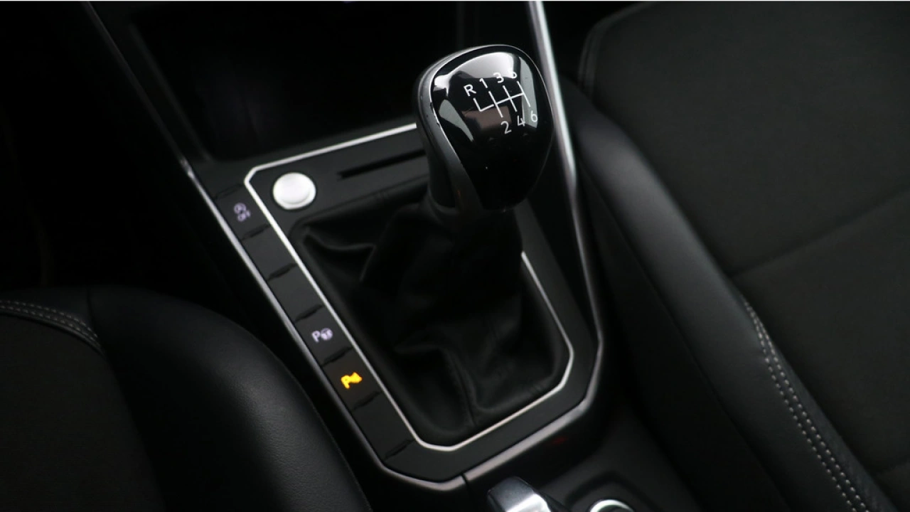 Volkswagen Taigo 1.0 TSI 110pk Style | Panoramadak | LED Matrix | Navigatie |