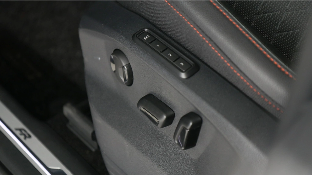 SEAT Tarraco 1.4 TSI eHybrid 245pk PHEV FR Business