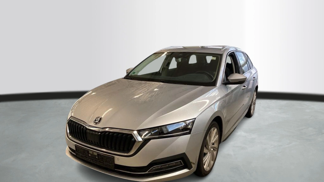 Škoda Octavia Combi 1.4 TSI iV PHEV Business Edition Plus