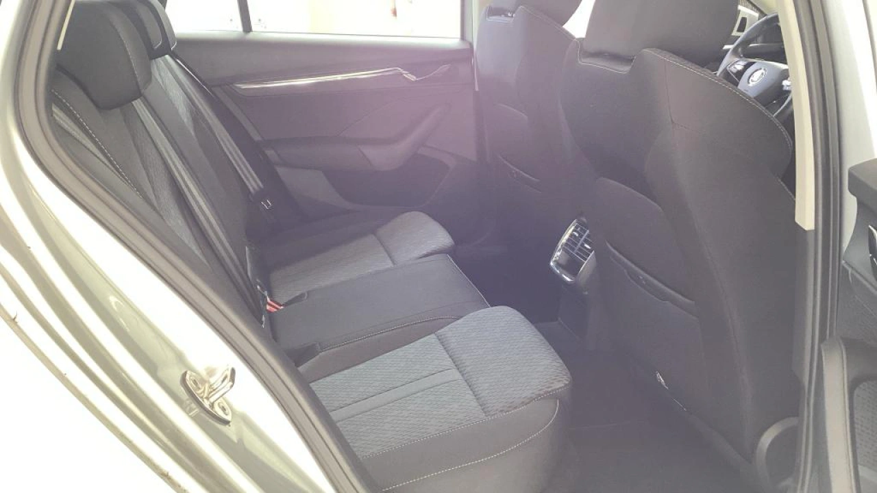 Škoda Octavia Combi 1.4 TSI iV PHEV Business Edition Plus