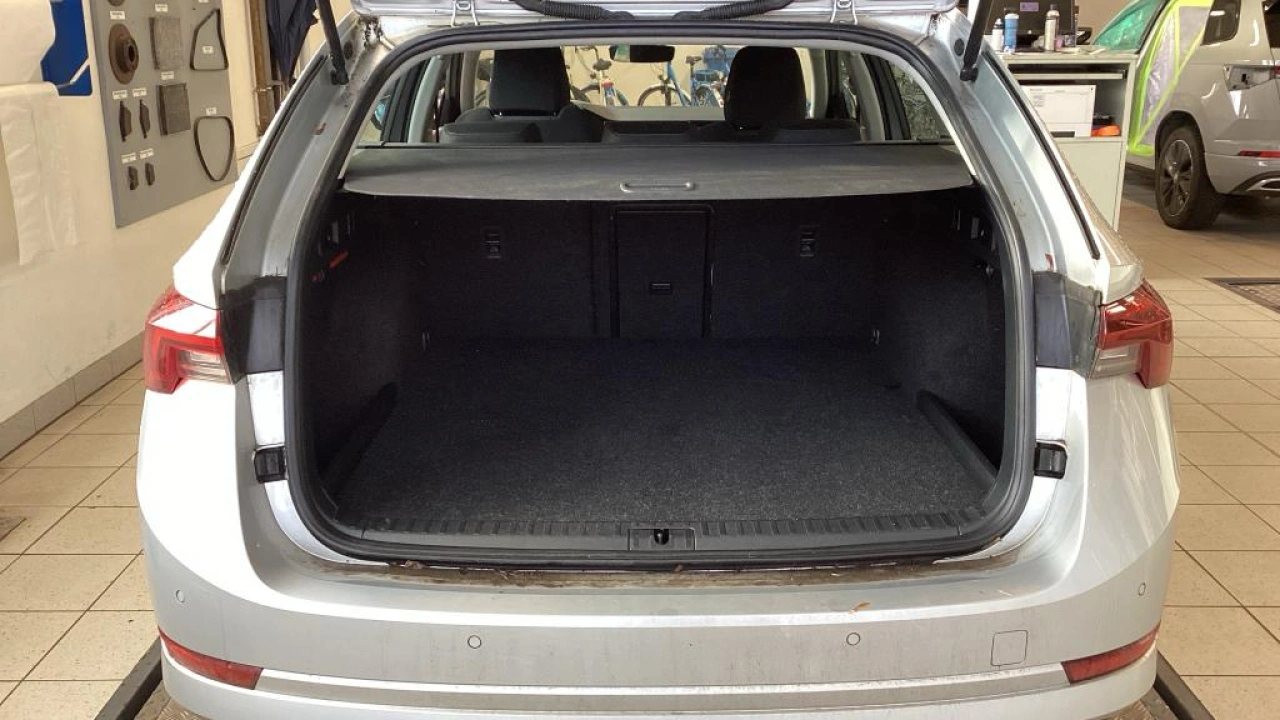 Škoda Octavia Combi 1.4 TSI iV PHEV Business Edition Plus