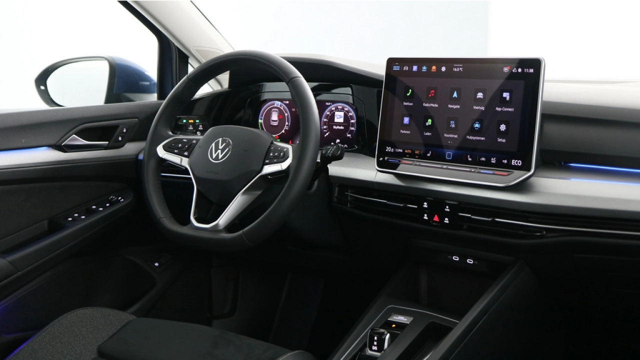 Volkswagen Golf 1.5 eHybrid 204pk Life Edition DSG