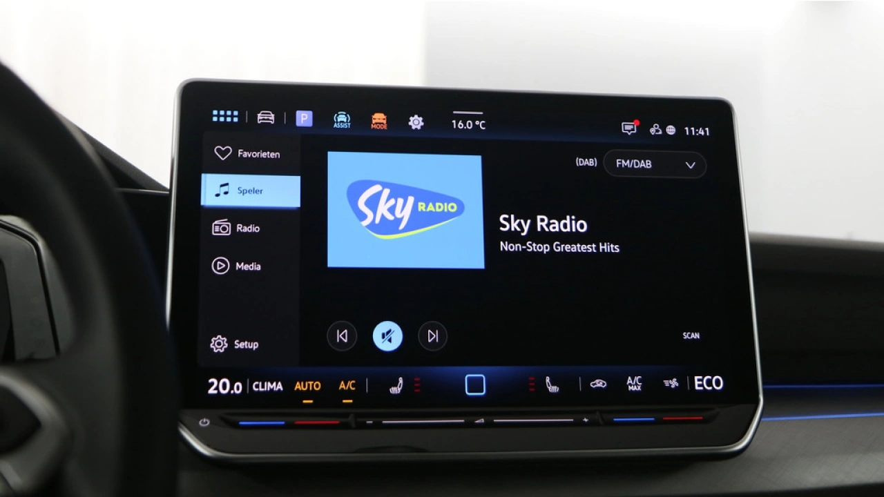 Volkswagen Golf 1.5 eHybrid 204pk Life Edition DSG