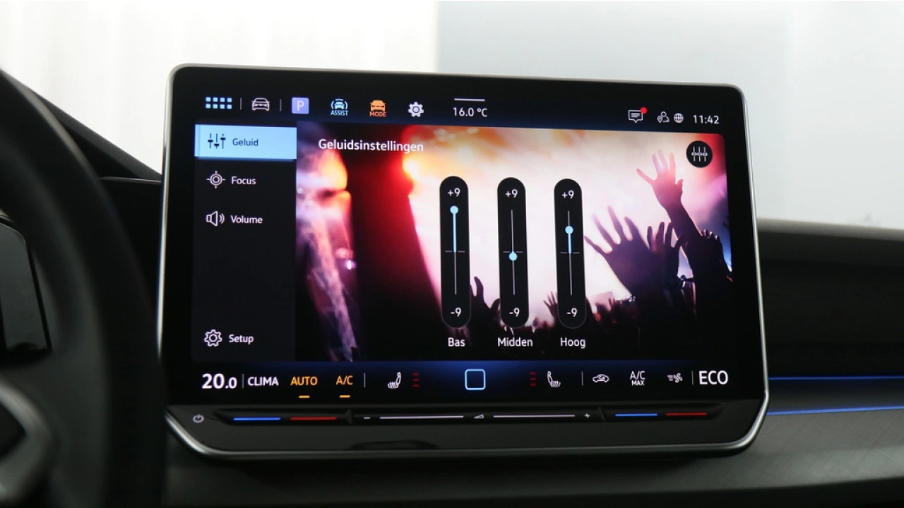 Volkswagen Golf 1.5 eHybrid 204pk Life Edition DSG