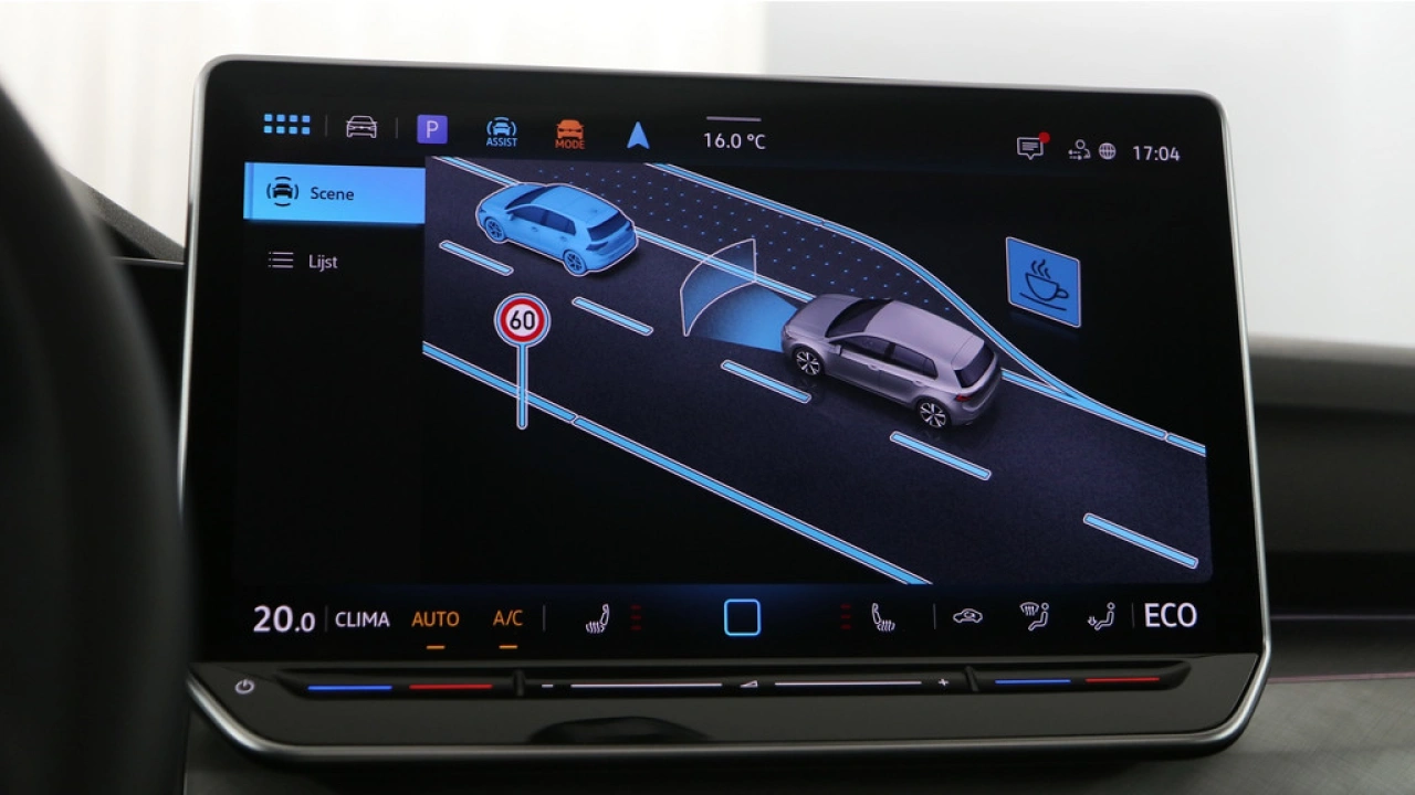 Volkswagen Golf 1.5 eHybrid 204pk Life Edition DSG