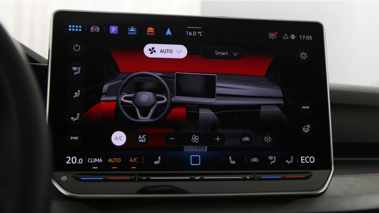 Volkswagen Golf 1.5 eHybrid 204pk Life Edition DSG