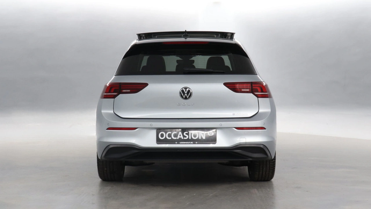 Volkswagen Golf 1.5 eHybrid 204pk Life Edition DSG