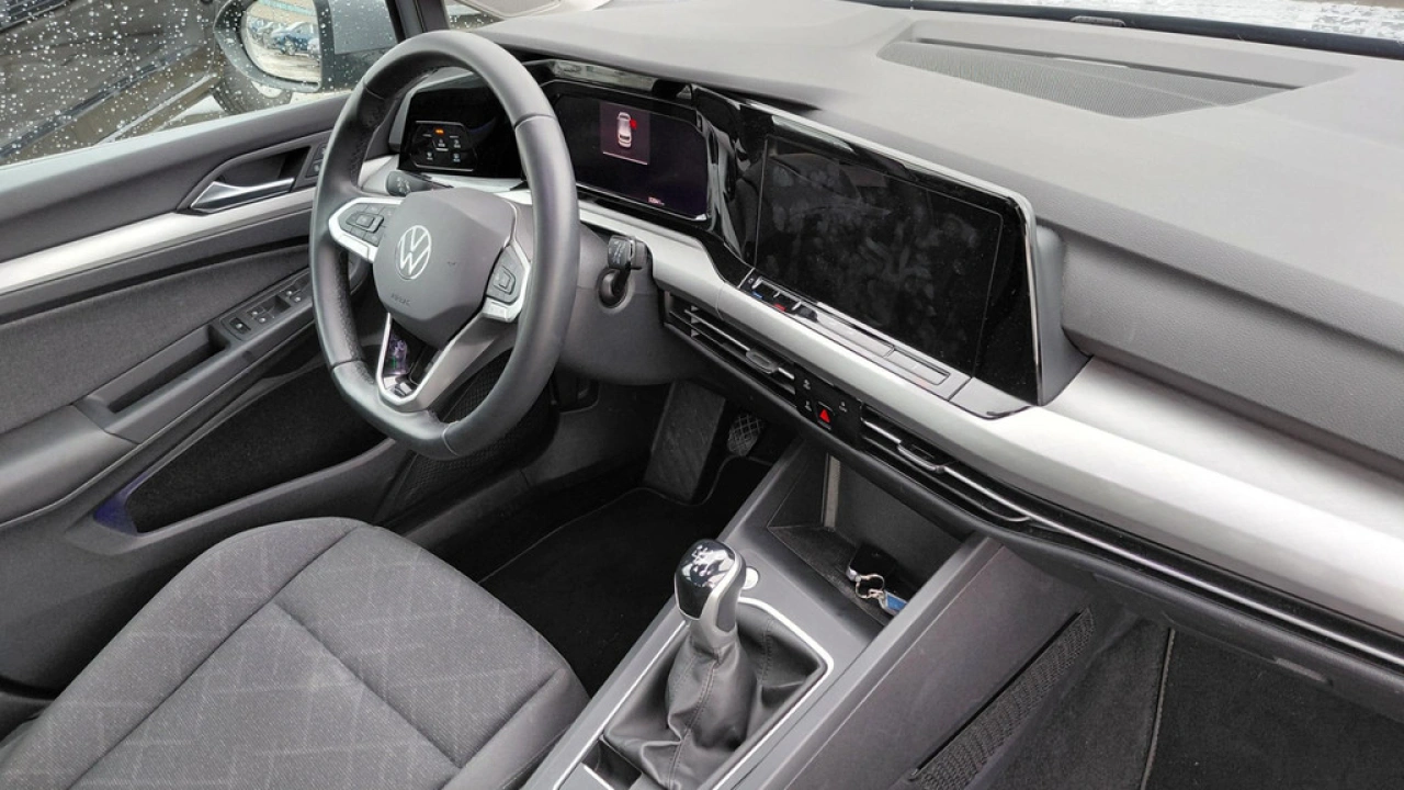 Volkswagen Golf 1.0 TSI Life | Multimedia Pakket | Camera | VERWACHT |