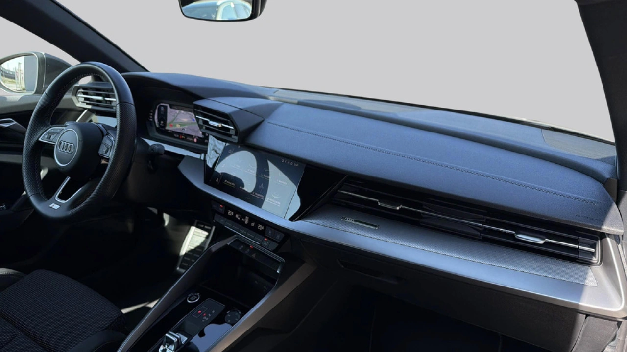 Audi A3 Limousine 30 TFSI 110Pk S Edition