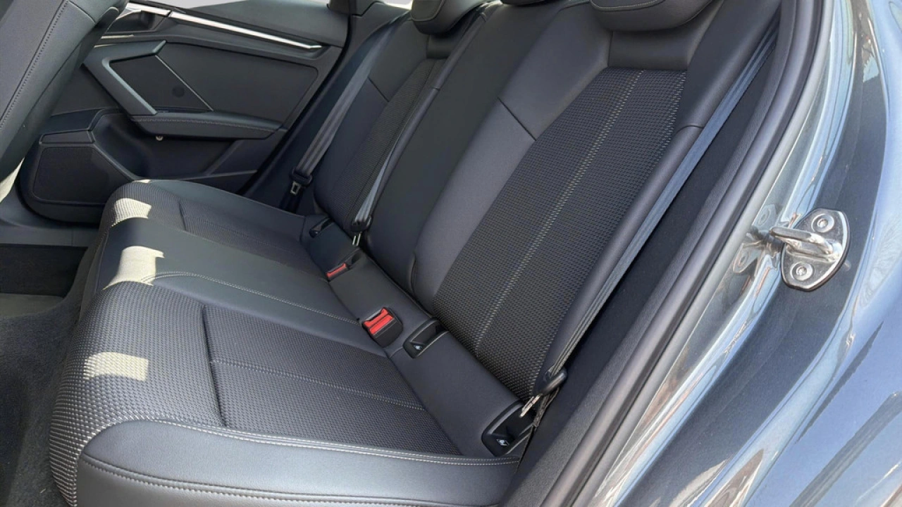 Audi A3 Limousine 30 TFSI 110Pk S Edition