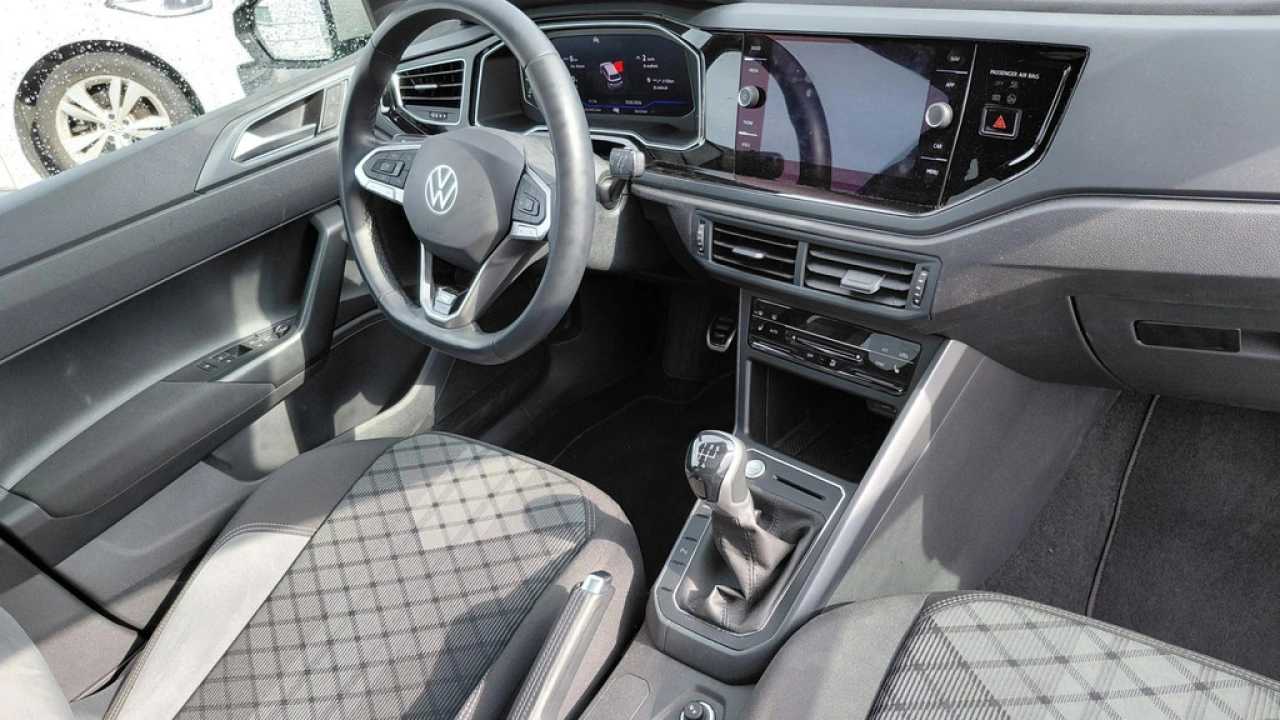 Volkswagen Polo 1.0 TSI R-Line Business | Panoramadak | LED+ | Camera | VERWACHT